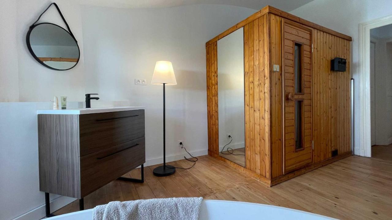 Mazette! Le Chateau Ньор Экстерьер фото