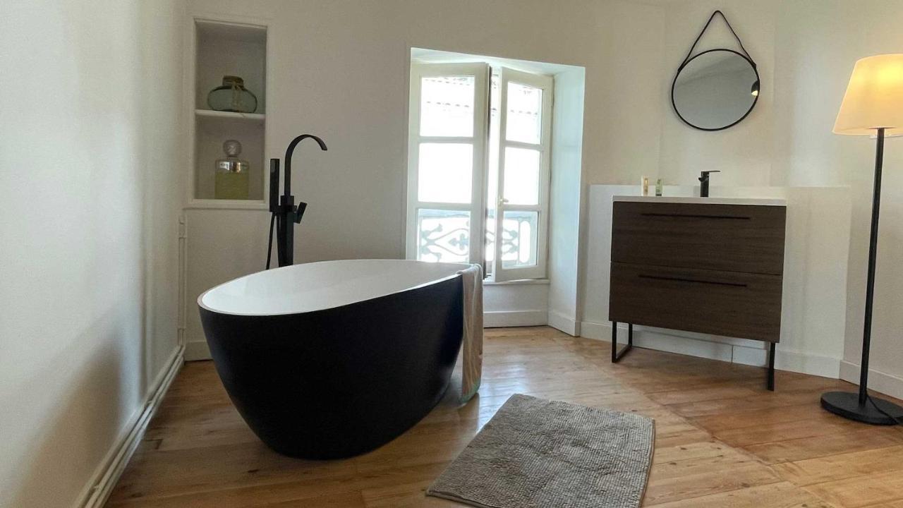 Mazette! Le Chateau Ньор Экстерьер фото